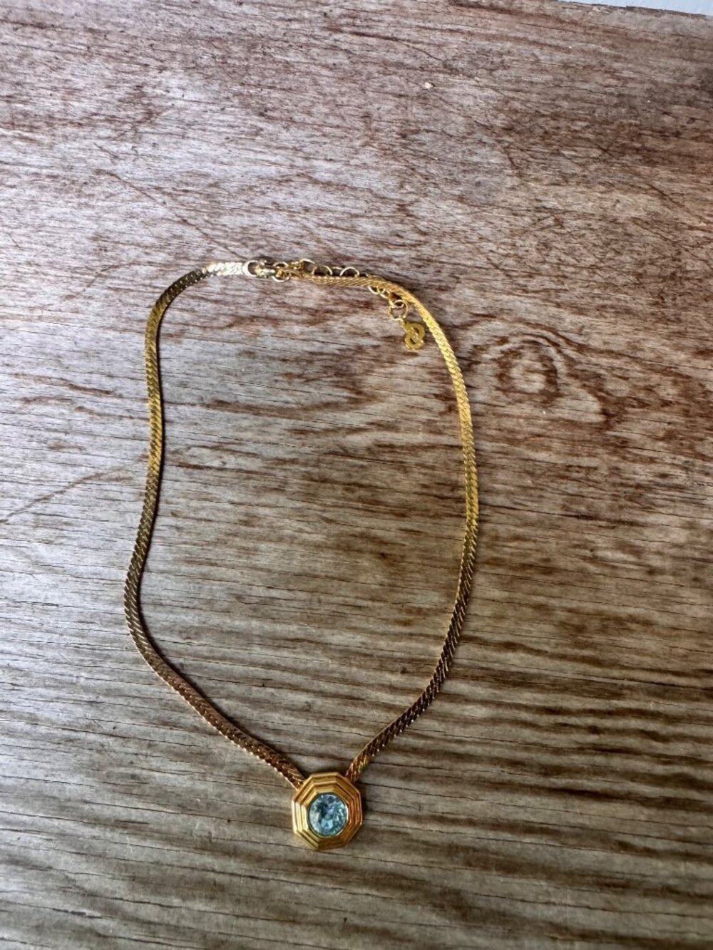 Christian Dior Gold Tone Blue Crystal Necklace Octagon Pendant 15-17” Vintage - Picture 3 of 8